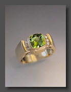 4-225_RG5447 Peridot